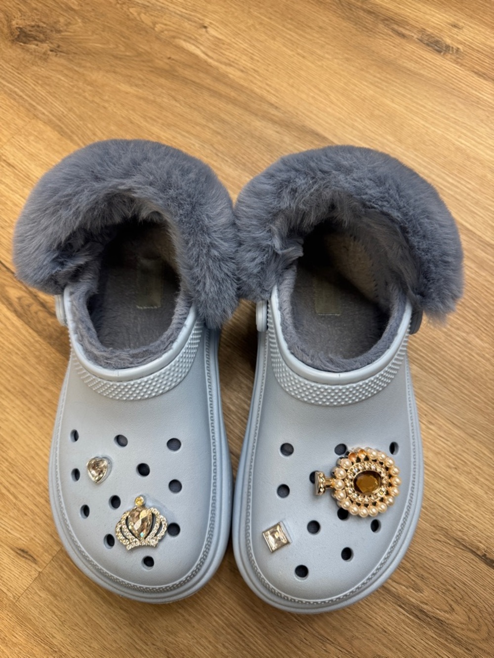 CROCS Light Blue Faux Fur Lined Clogs with Skull Charms